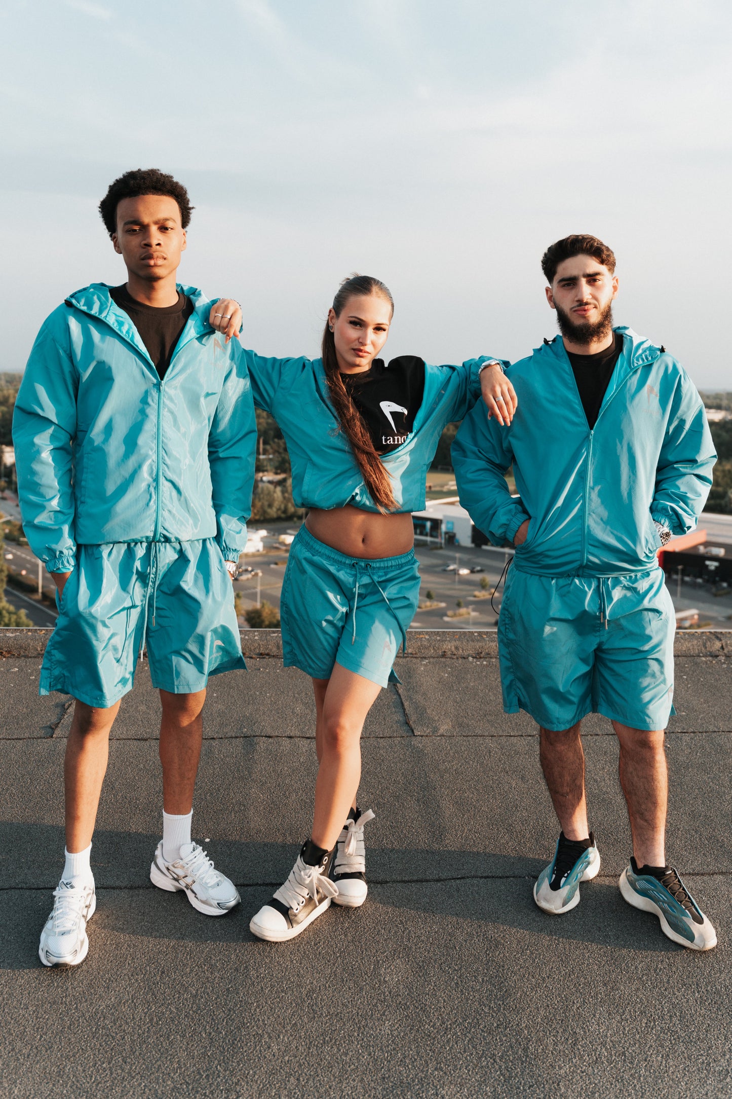 TANQIJT WINDBREAKER